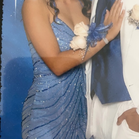 Jasz couture by adagio Bella dress - Picture 4 of 9